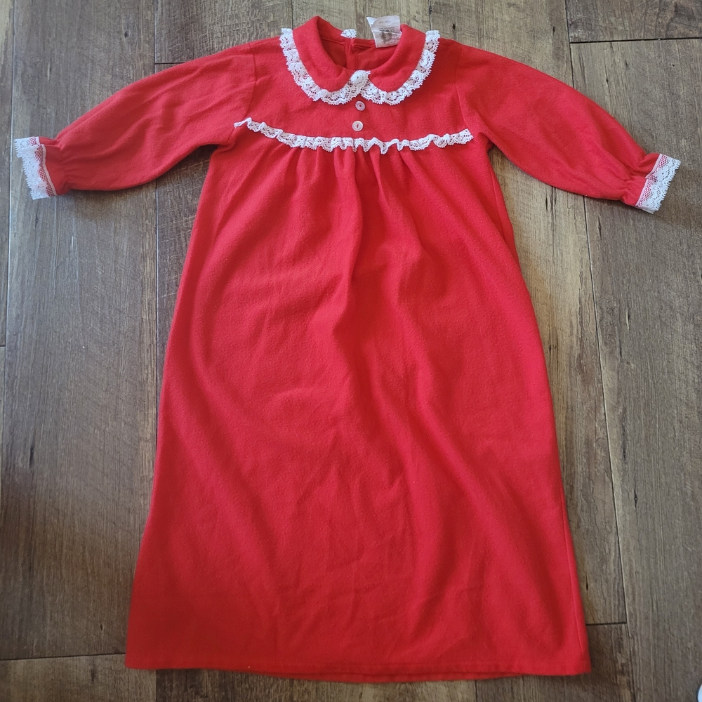 Charming Red Kids Nightgown with Lace Trim Cottagecore/t12